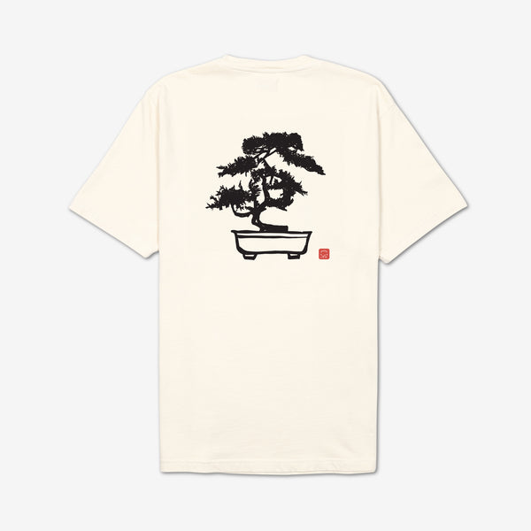 Hanko Crest Tee in Cream | Made in USA AKASHI-KAMA Japanese Streetwear