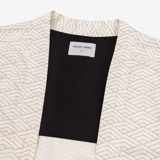 AKASHI-KAMA Off White Kimono Style Shirt | Haori Jacket Wave Print
